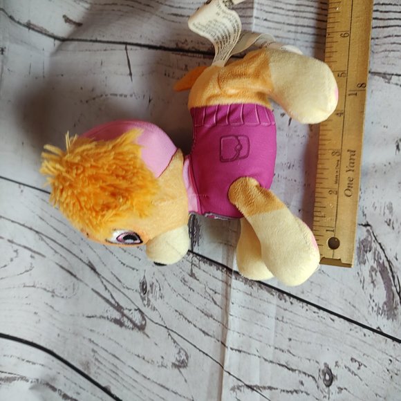 Paw Patrol Spin Master Skye Girl Dog Plush Toy 6” Puppy Stuffed Animal - Picture 7 of 7